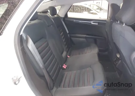 2016 Ford Fusion Se z USA, uszkodzony, nr VIN 3FA6P0HD2GR153038